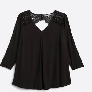 NWT Lace Detail Knit Top